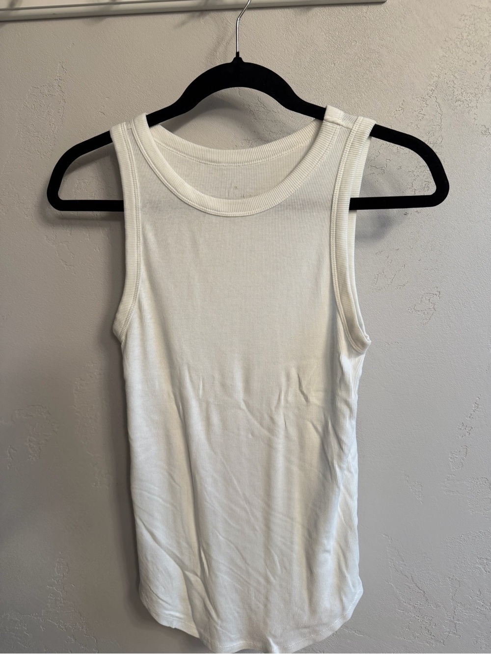 Target White Ribbed Scoop Tank Top - Women